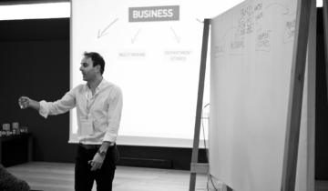 José María de La Peña en el Máster de Calzado