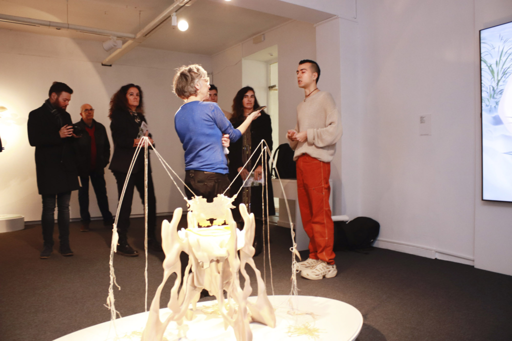 Exposición “Sintopías”, de Pedro Bella