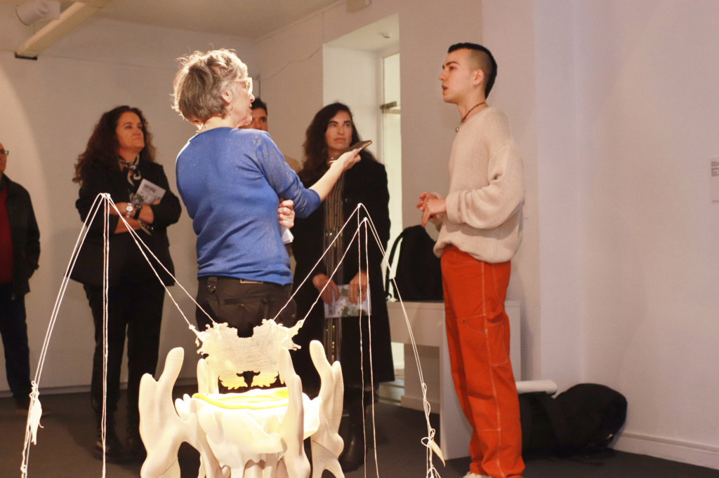 Exposición “Sintopías”, de Pedro Bella