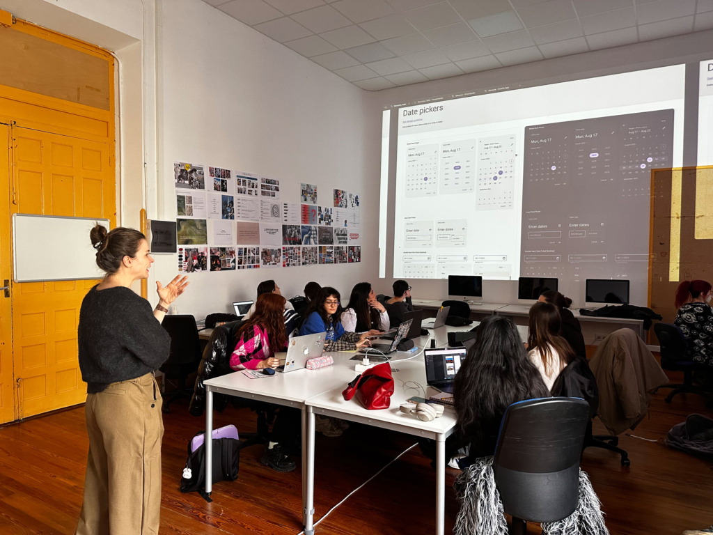 Worköholics en 4º de Diseño Gráfico