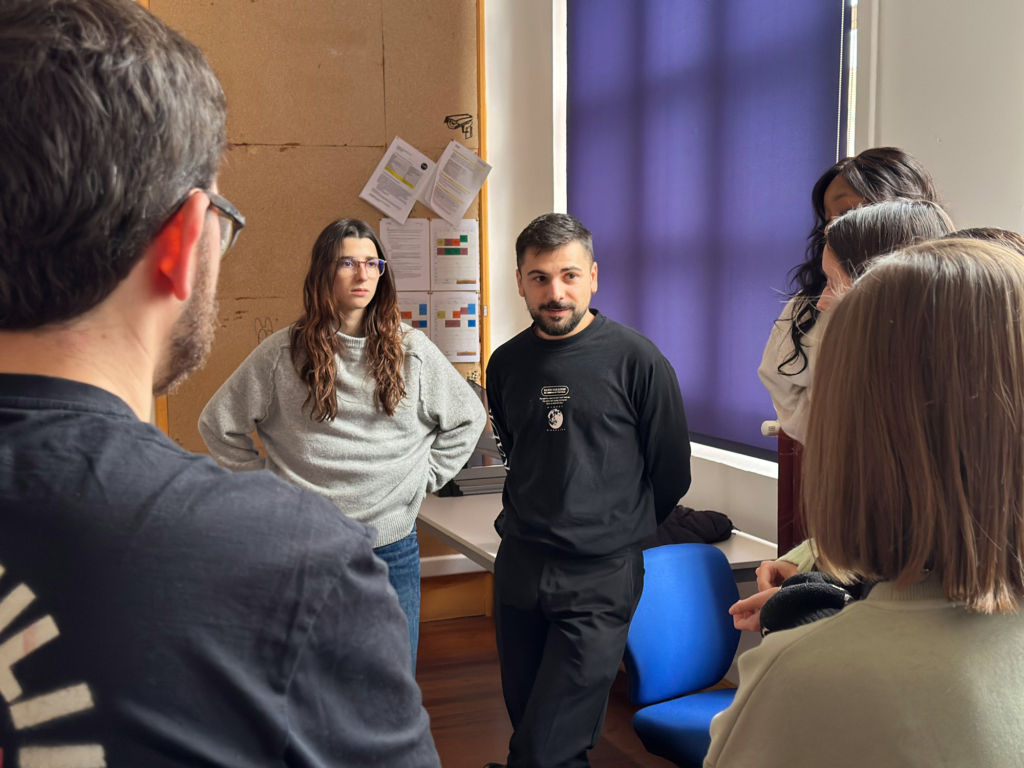 Worköholics en 4º de Diseño Gráfico