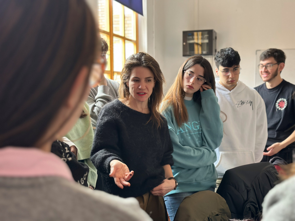 Worköholics en 4º de Diseño Gráfico