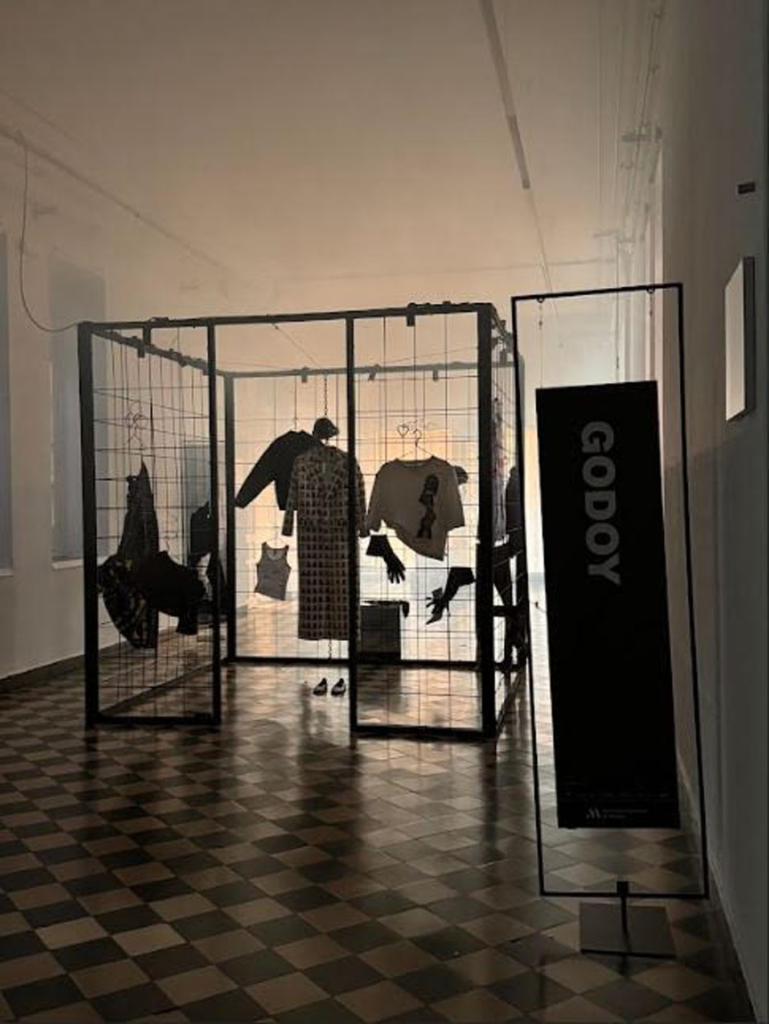 Andrea Godoy en la final del Premio de Moda David Delfín