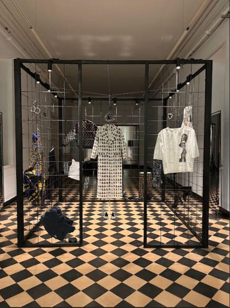 Andrea Godoy en la final del Premio de Moda David Delfín