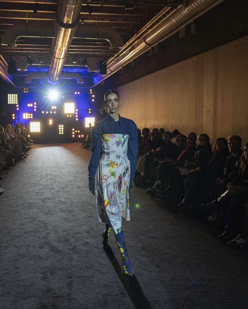 Andrea Godoy en la final del Premio de Moda David Delfín