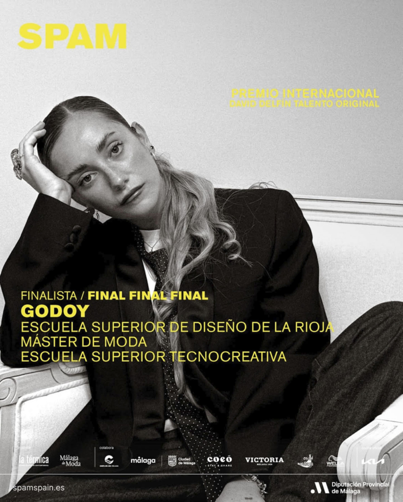 Andrea Godoy en la final del Premio de Moda David Delfín