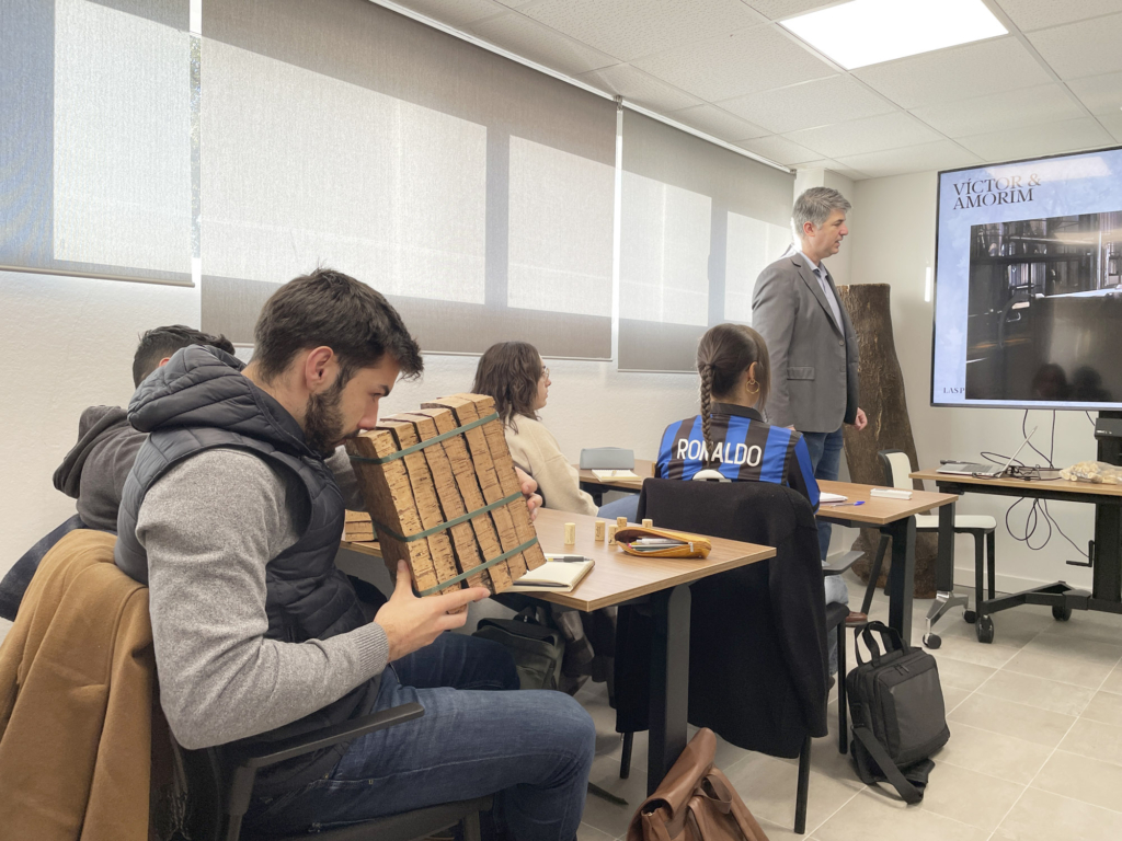 El Máster de Packaging visita Victor & Amorim