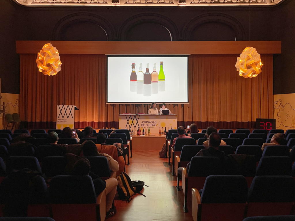 Presentación de packaging vitivinícola a Bodegas Mazueza