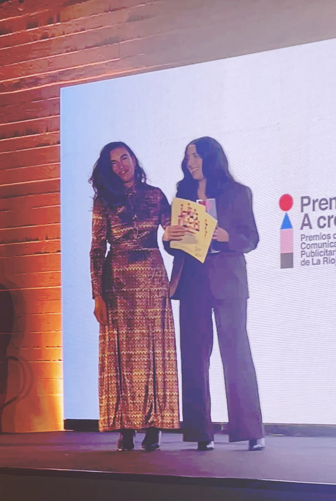 La Esdir en los Premios A crear