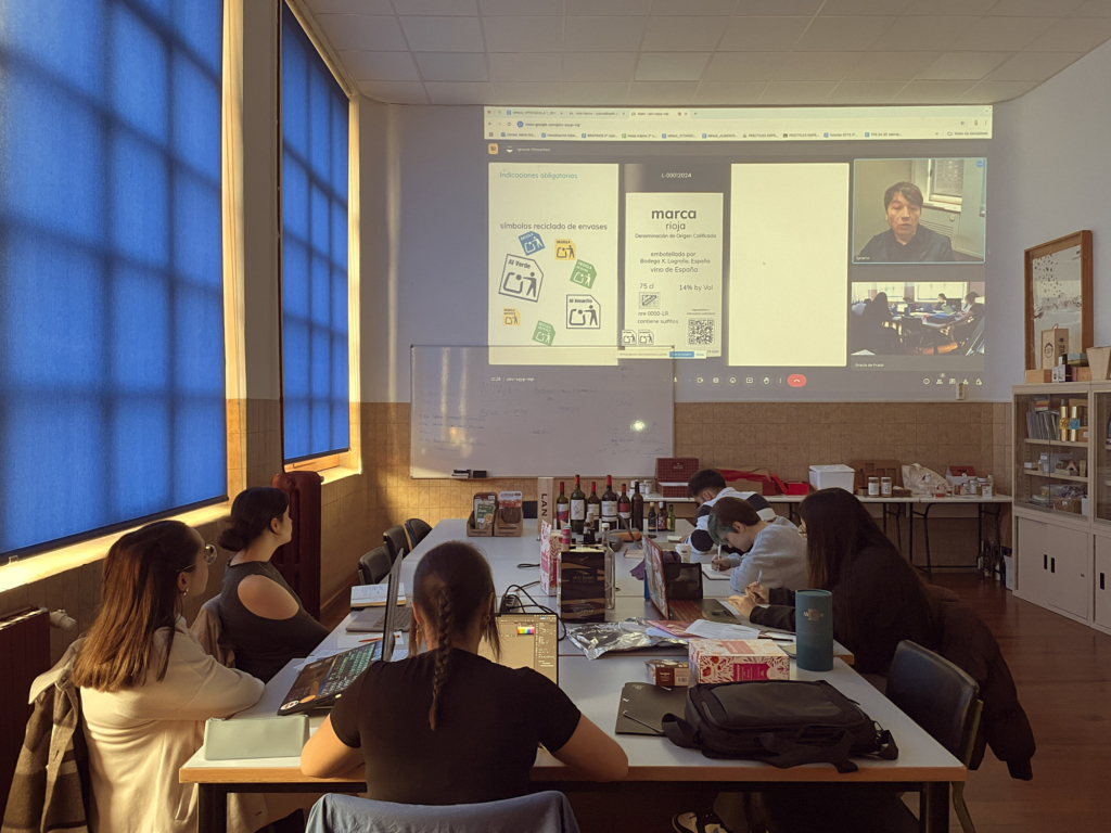 Charla Legal DOCa Rioja en el Máster de Packaging