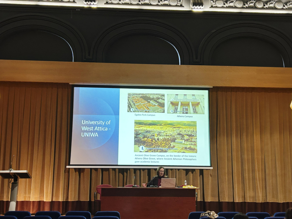 Visita de Stamatina Theocari (University of West Attica)