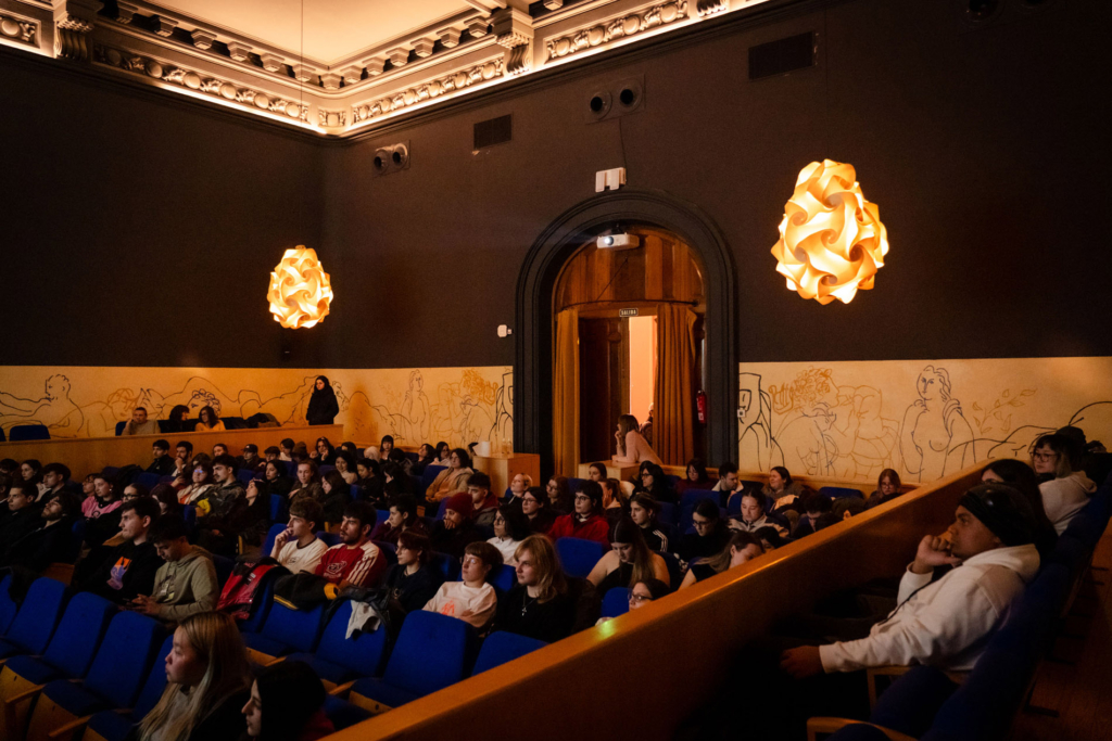 Charla de Miguel Zorraquino con A Crear