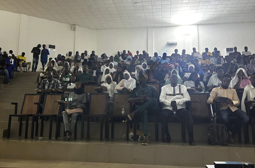 La Esdir en la Université Gaston Berger de Senegal