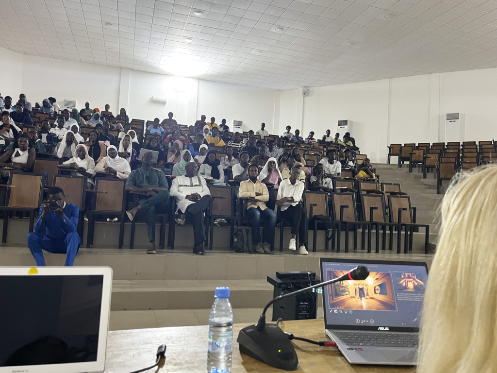 La Esdir en la Université Gaston Berger de Senegal