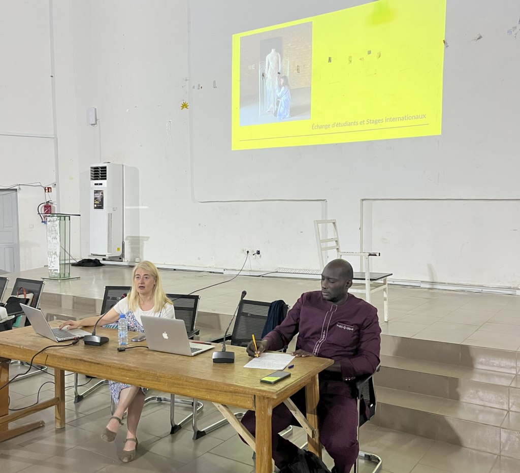 La Esdir en la Université Gaston Berger de Senegal