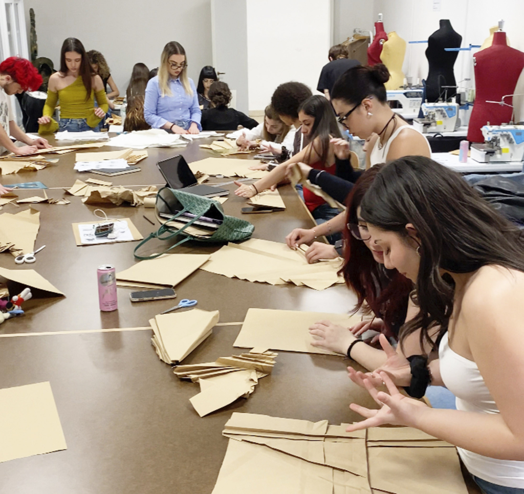 Workshop de profesores de Moda en la Accademia di Belle Arti en Catania.