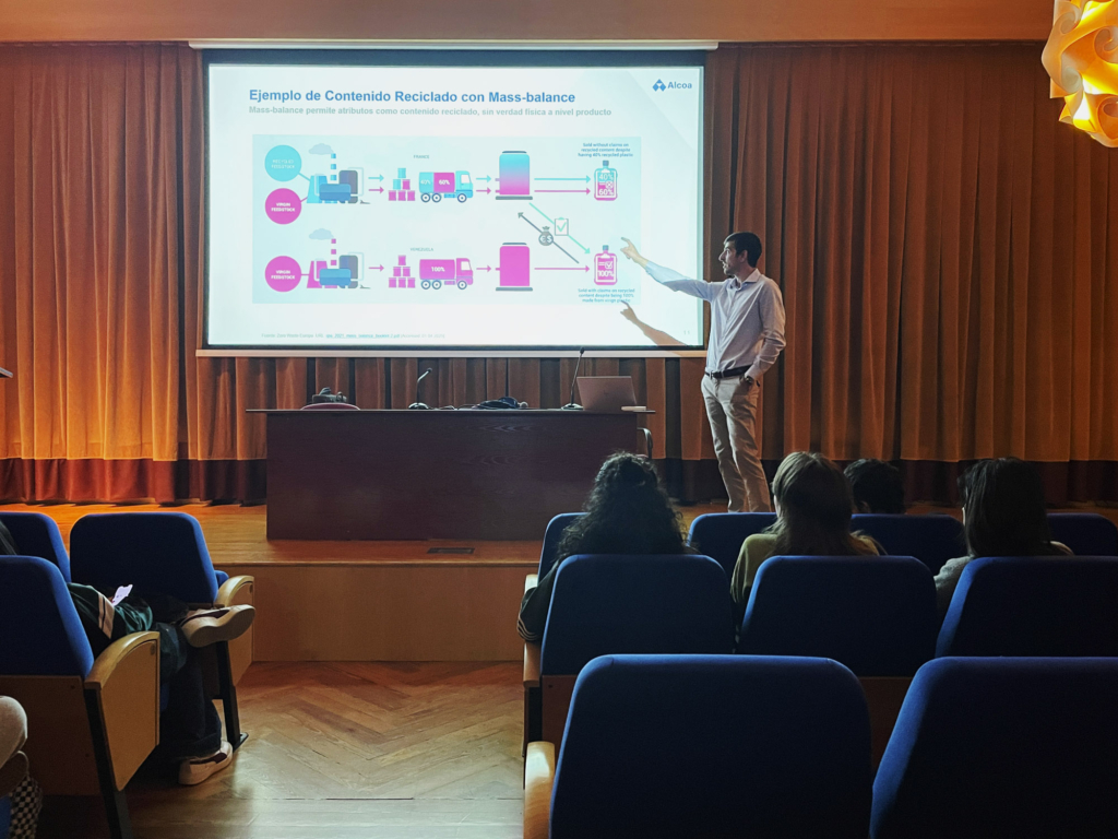 Conferencia de Fernando Antoñanzas en Diseño de Producto