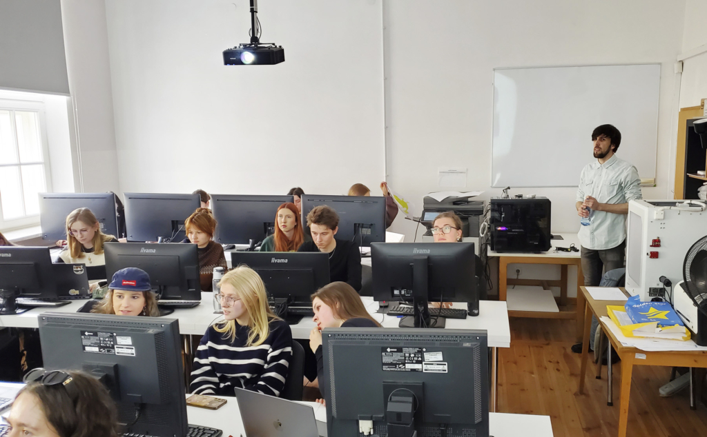 Movilidad de profesorado Erasmus en la Academia de Arte de Varsovia