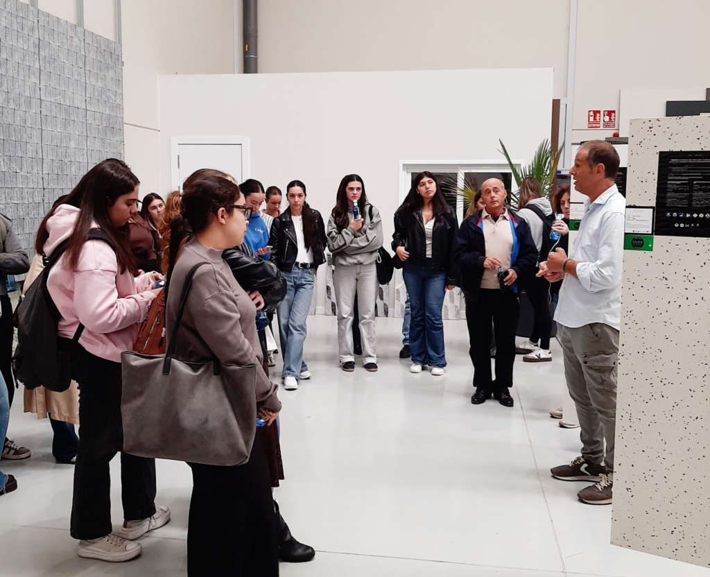 Visita de 2º interiores a MR Stone