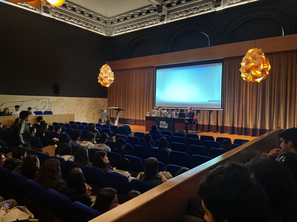 Acto por Palestina en la ESDIR