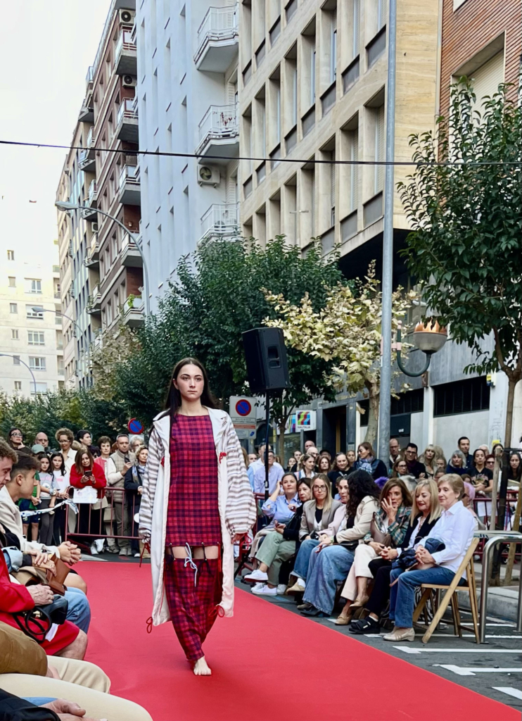 Egresadas en Diseño de Moda presentan sus creaciones en Logroño