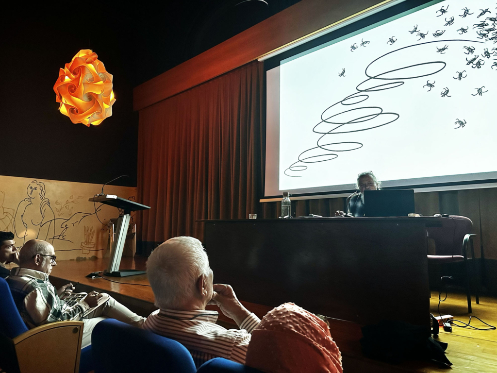 Max, Deconstructeam y Bea Lema en la Esdir