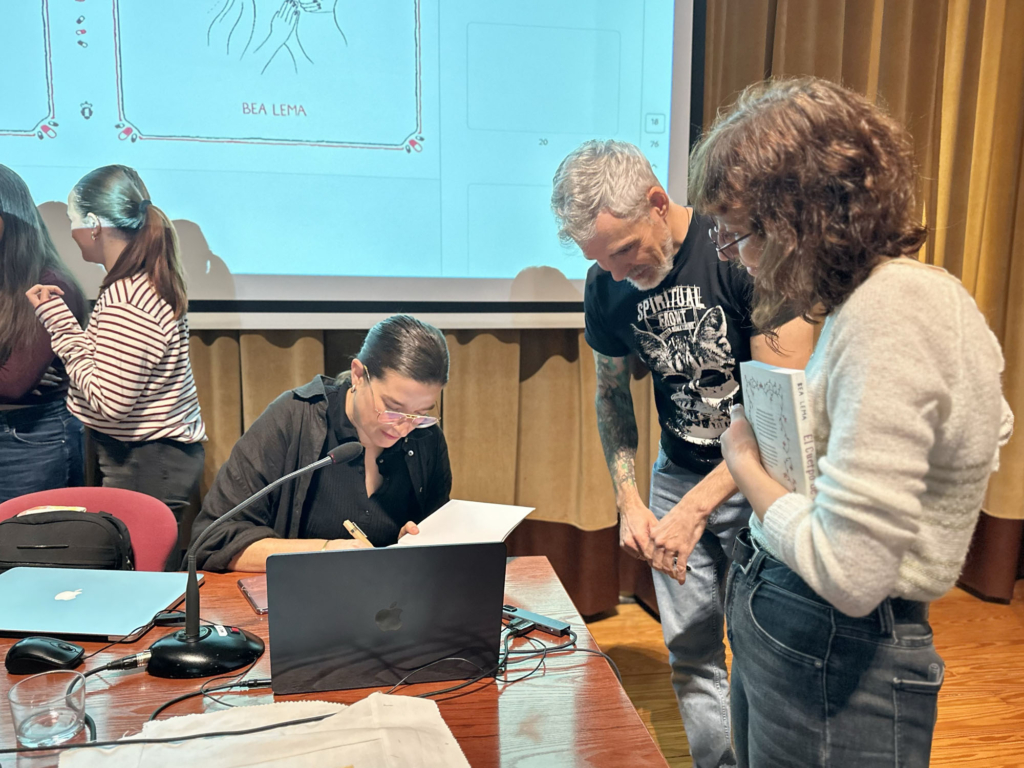 Max, Deconstructeam y Bea Lema en la Esdir