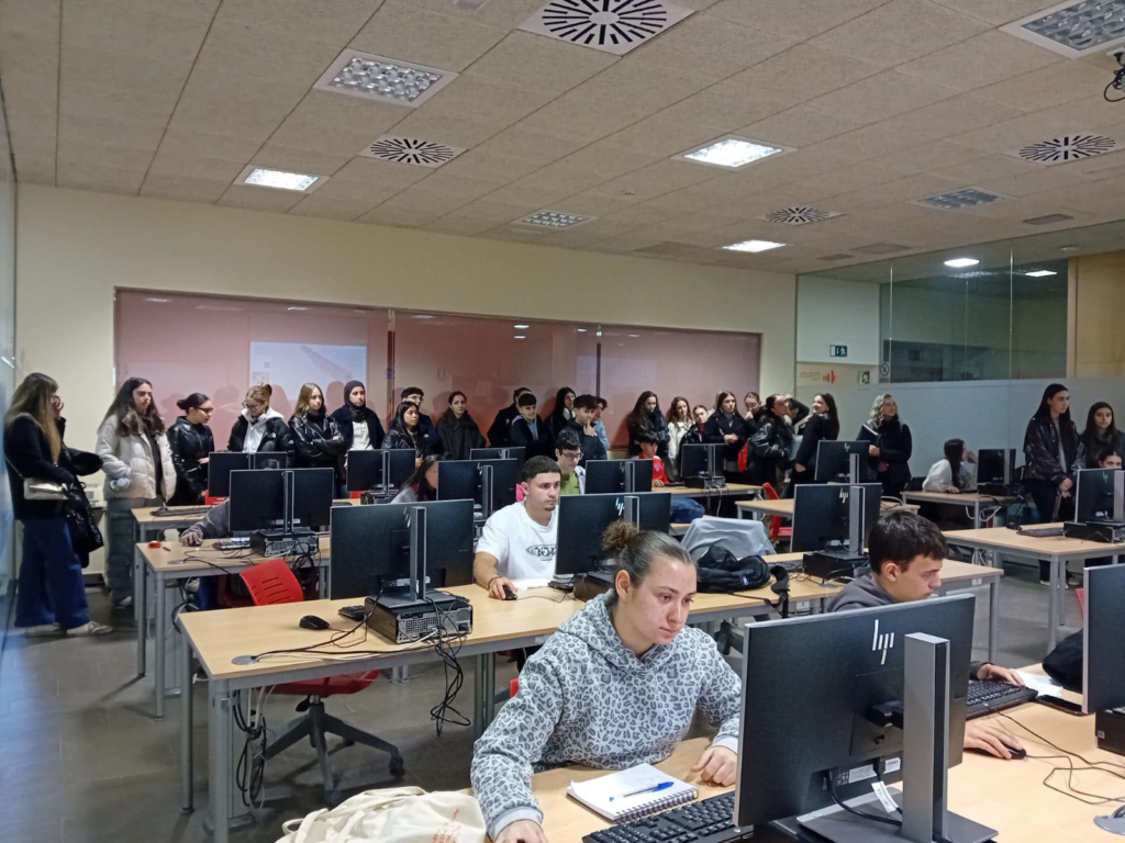 2º de Interiores visita la Fundación Laboral de la Construcción