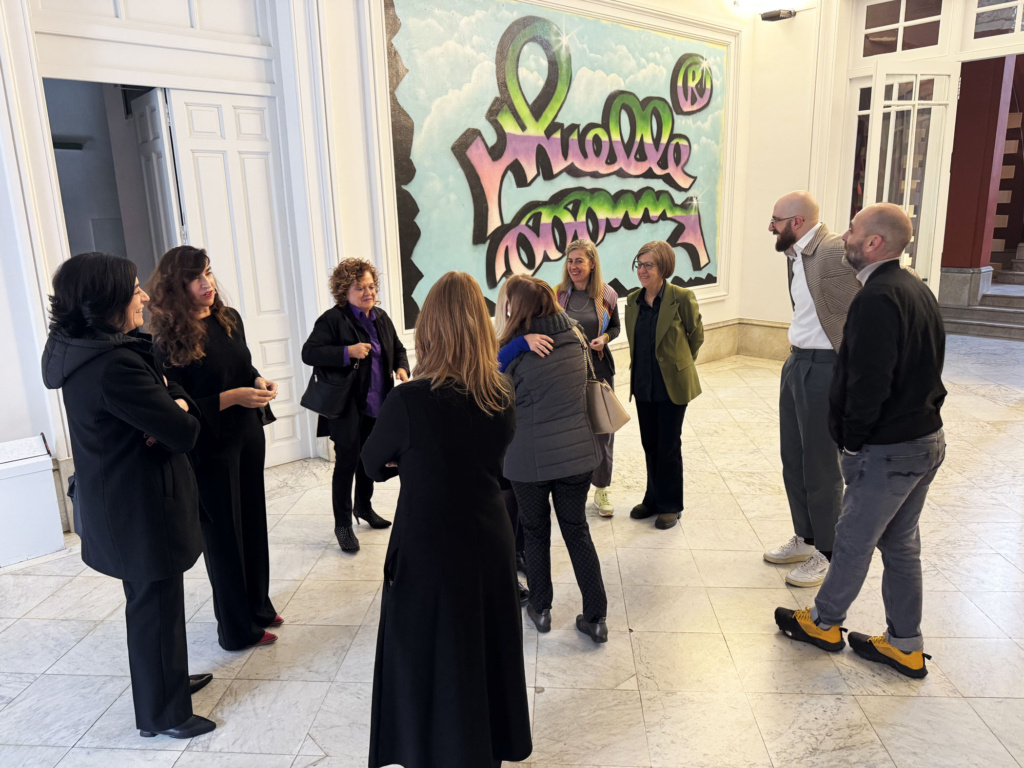 El equipo Rectoral de la UR visita la ESDIR