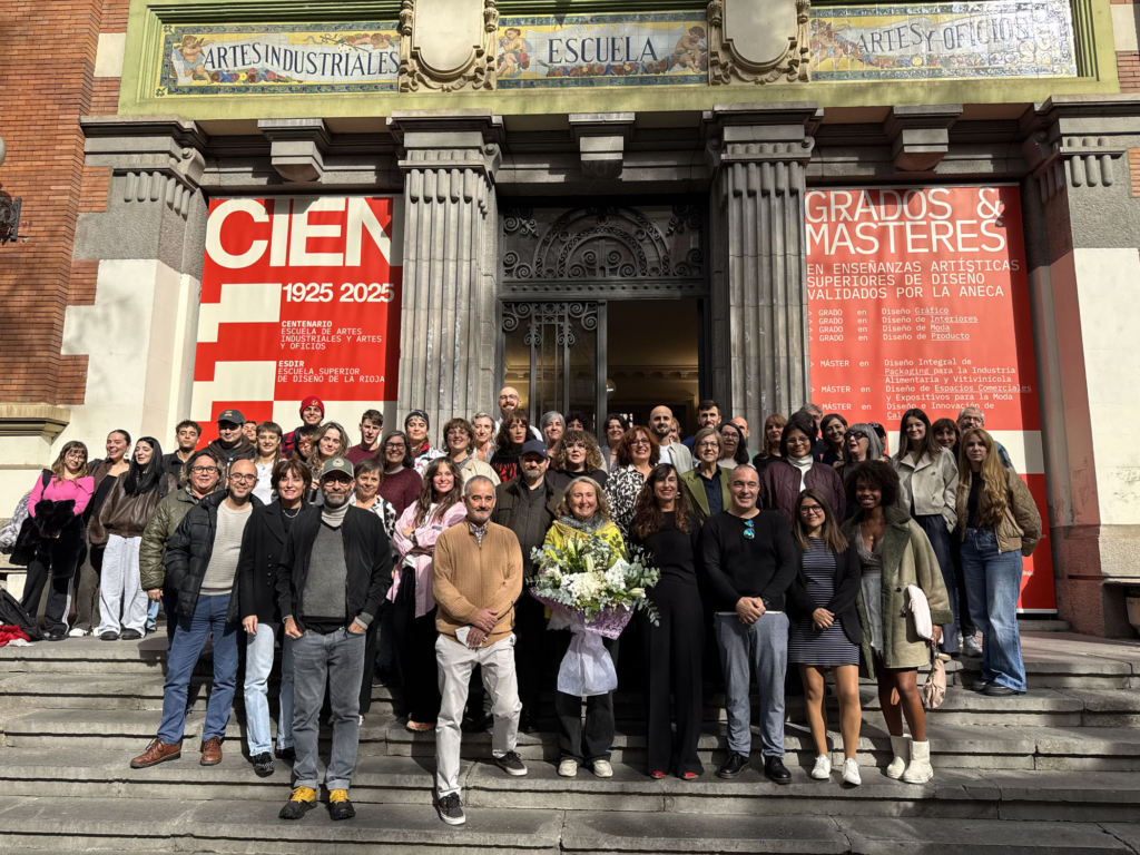 Homenaje de despedida a Irene de Juan