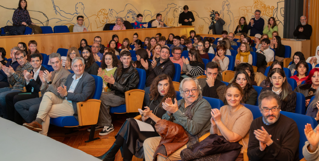 Entrega de galardones y XLI Muestra de Arte Joven en la Esdir