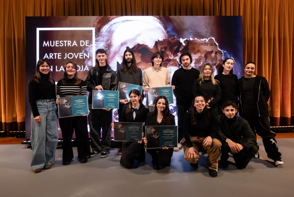 Entrega de galardones y XLI Muestra de Arte Joven en la Esdir