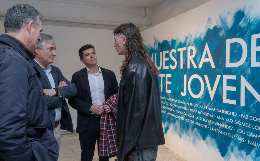 Entrega de galardones y XLI Muestra de Arte Joven en la Esdir