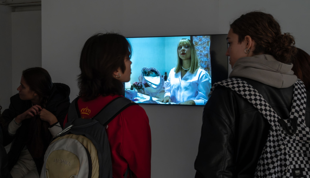 Entrega de galardones y XLI Muestra de Arte Joven en la Esdir