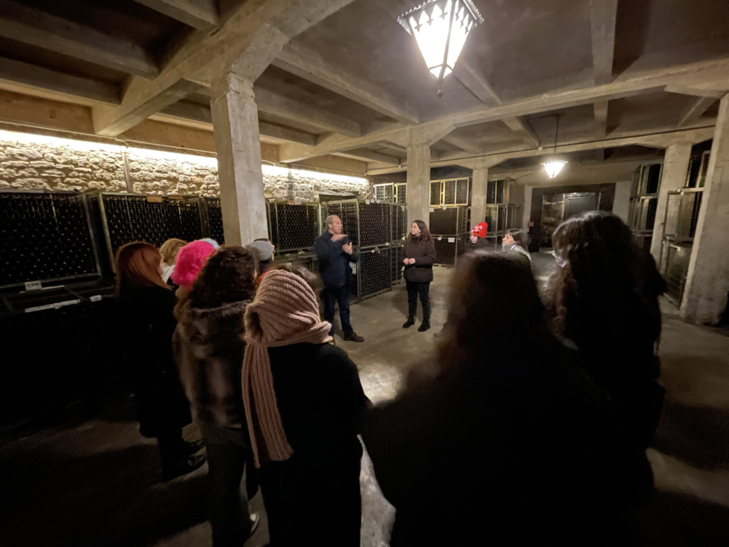 El Máster de Packaging visita Bodegas CVNE