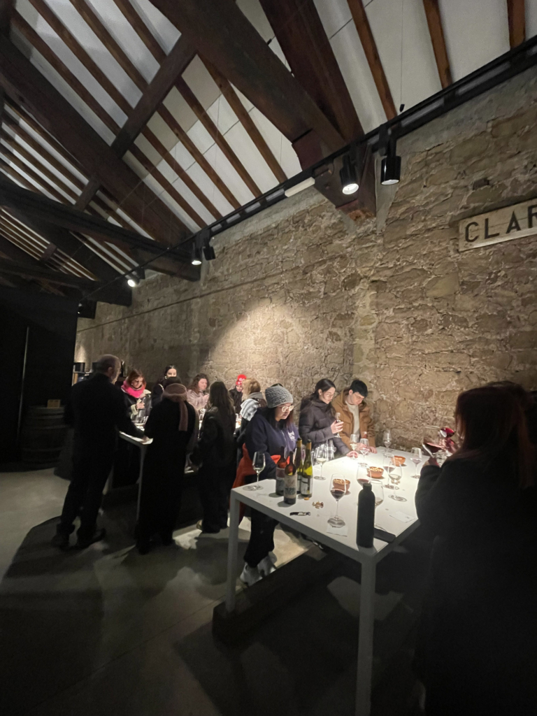 El Máster de Packaging visita Bodegas CVNE