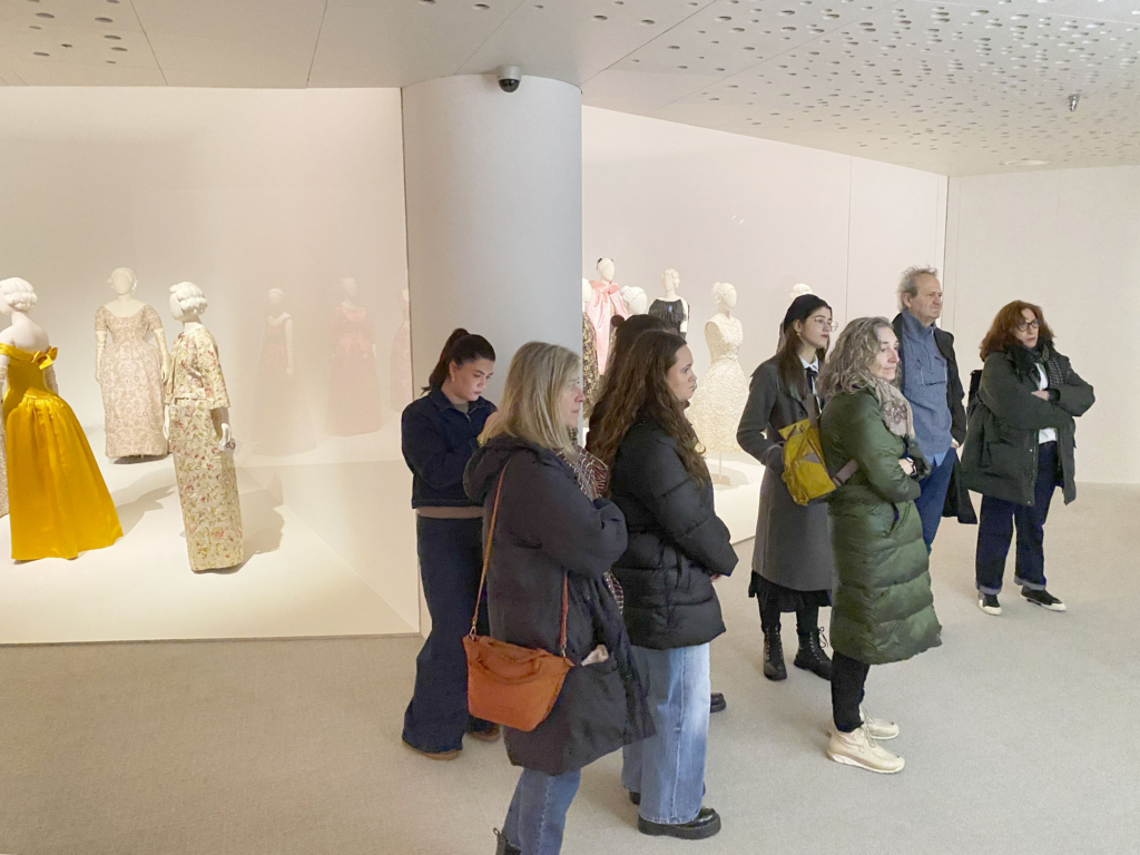 Movilidad física del BIP “Exhibiting fashion”