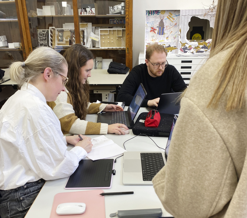 Movilidad física del BIP “Exhibiting fashion”