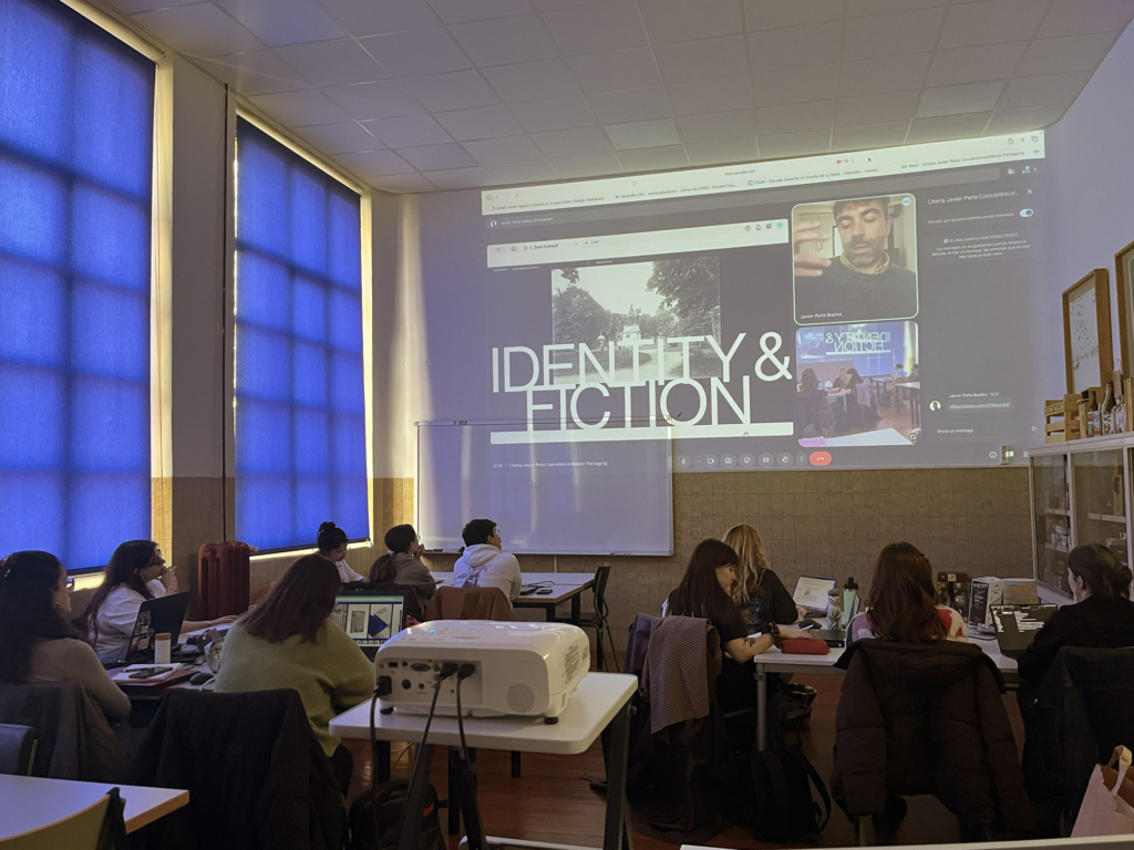 Javier Peña y Aida Salán en el Máster de Packaging