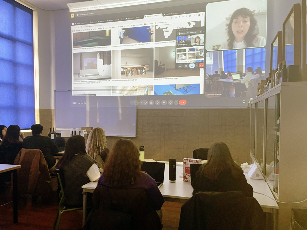 Javier Peña y Aida Salán en el Máster de Packaging