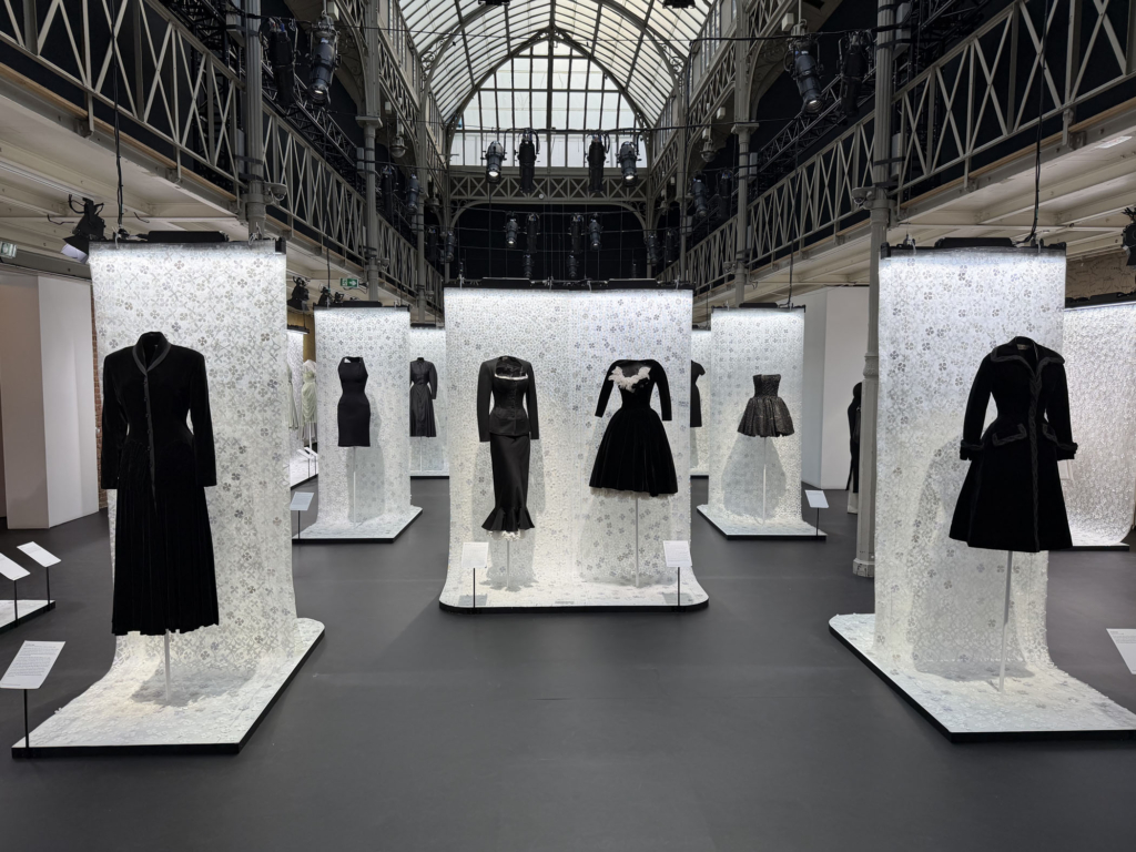 Diseño de Moda viaja a París