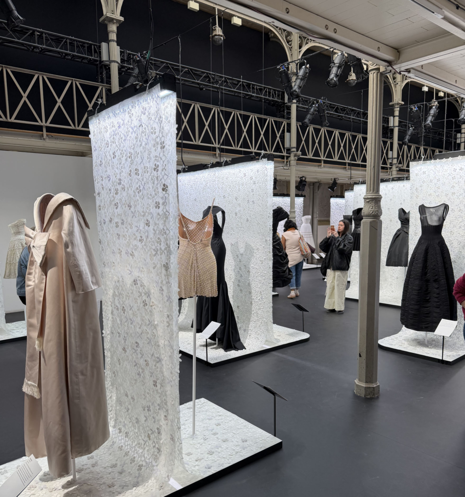 Diseño de Moda viaja a París