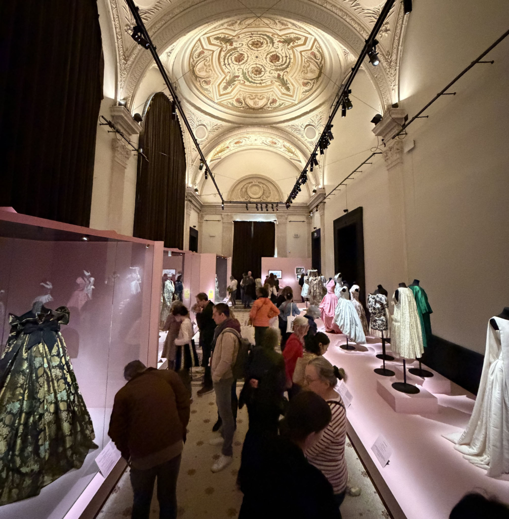 Diseño de Moda viaja a París