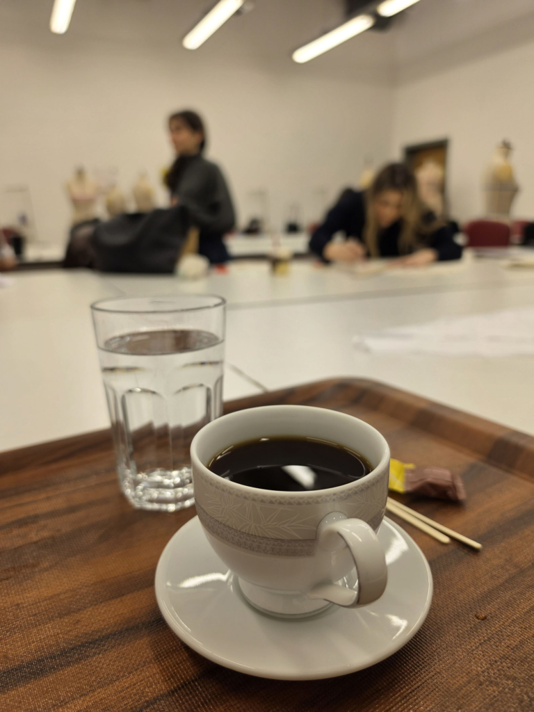 Taller "The dress as a second skin" en la Istambul Bilgi University