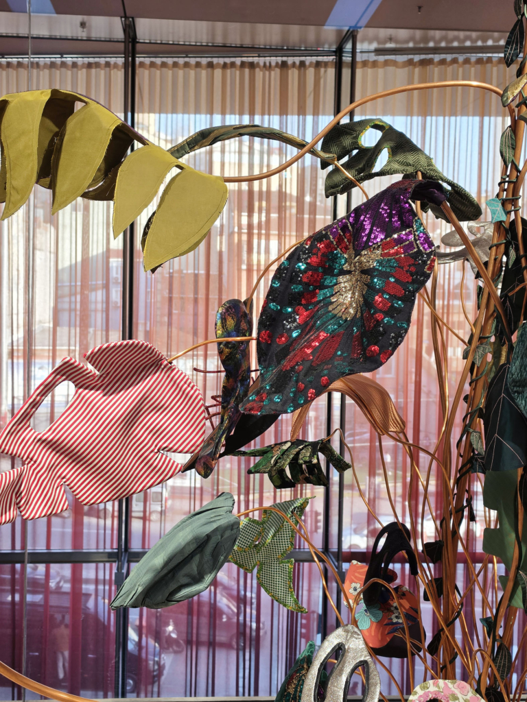 Taller "The dress as a second skin" en la Istambul Bilgi University