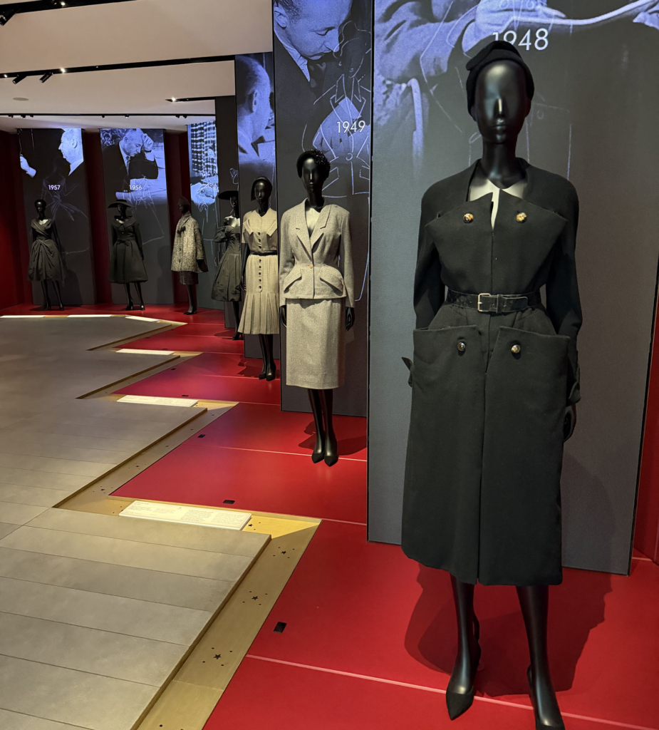 Diseño de Moda viaja a París