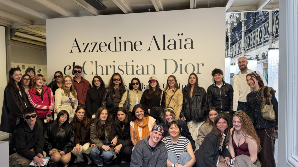 Diseño de Moda viaja a París