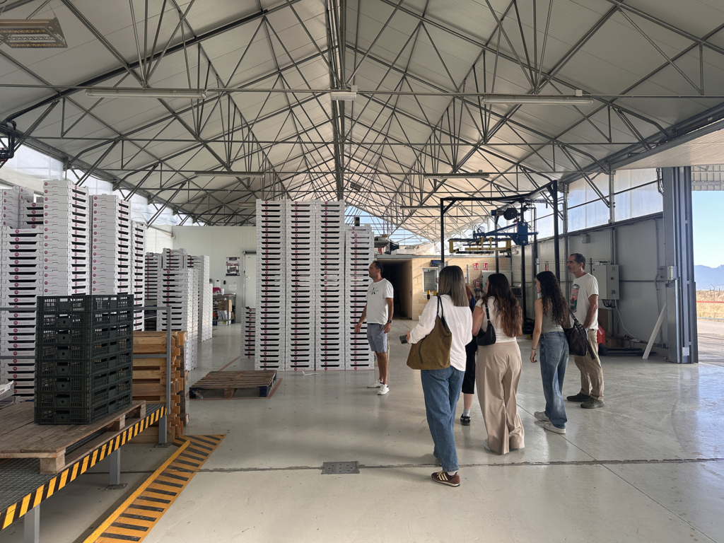 Las alumnas del Máster de Packaging visitan las instalaciones de Rioja Selecto