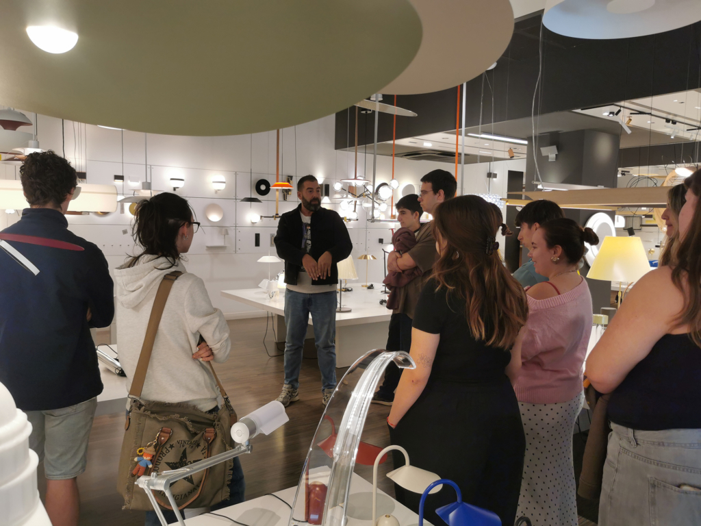Alumnado de 2º de Diseño de Producto visita Osaba Iluminación