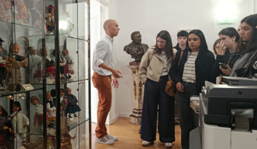 El alumnado de 4º de Diseño de Moda visita el Instituo de Estudios Riojanos